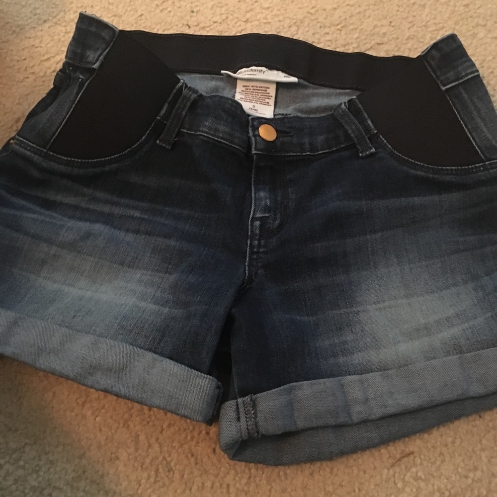 liz lange maternity shorts